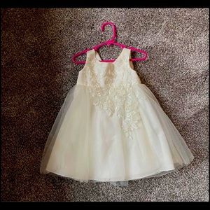 Flower Girl, Lace & Beading. Worn once